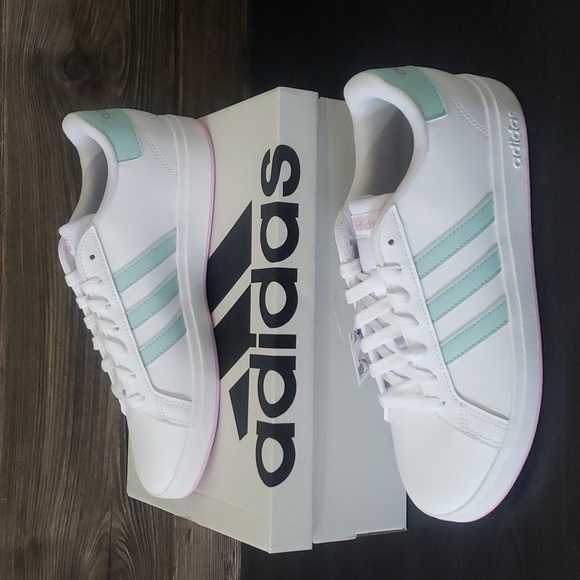 New Adidas Grand Court White Tennis Sneakers Casual Athletic Streetwear Stripes - Picture 2 of 11